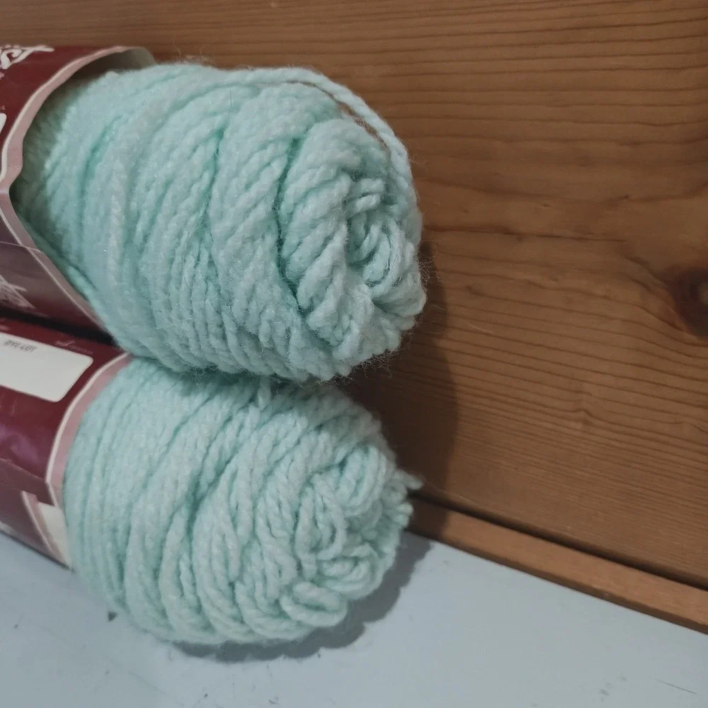 Vintage‎ Jack Frost Knitting Worsted Mint Green Yarn 100% Wintuk H3